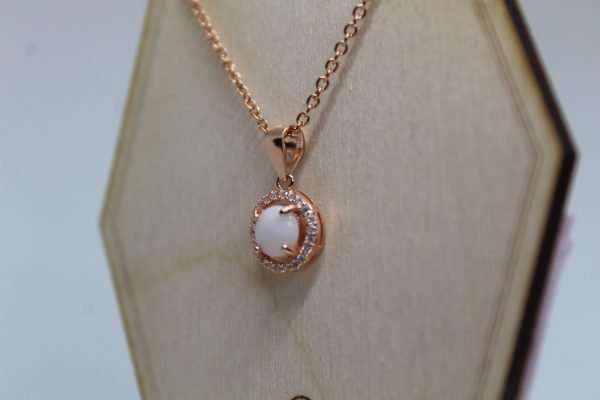 Sweet Pea Necklace - Image 4